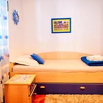 Holiday home On Island Brac - Leona Postira