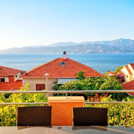 On Island Brac - Leona Casa vacanze