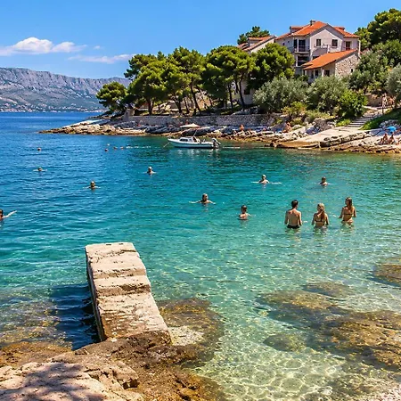 Casa vacanze On Island Brac - Leona *